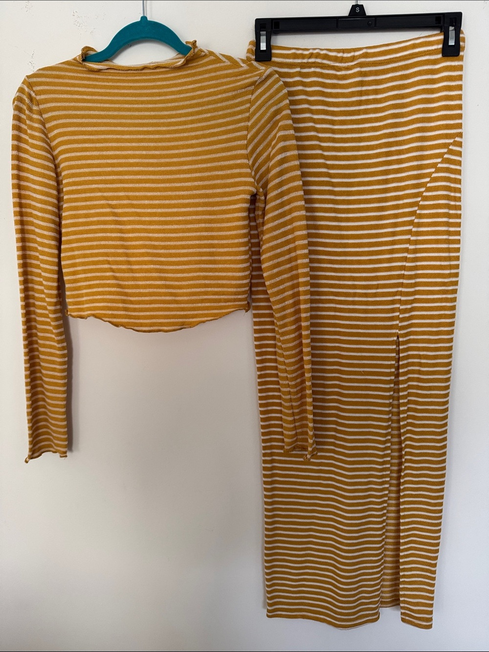 Yellow & White Long Sleeve Skirt Set